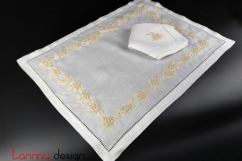 Placemat & Napkin set -baby mimosa flower embroidery